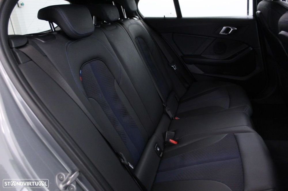 BMW 116 d Pack Desportivo M Auto - 15