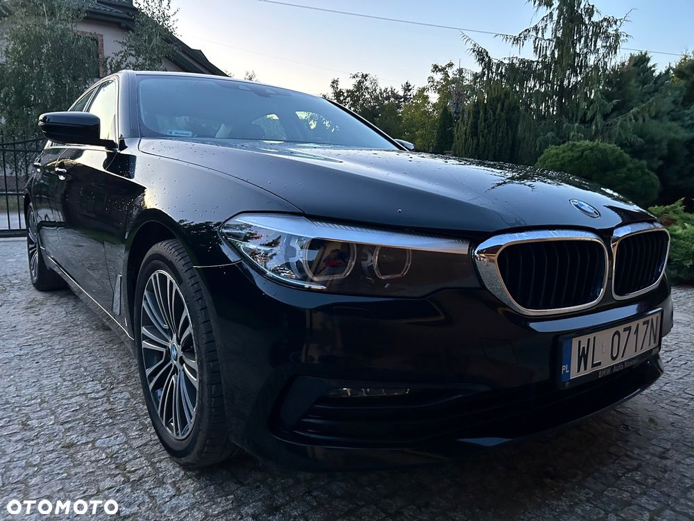 BMW Seria 5 518d Sport Line - 19