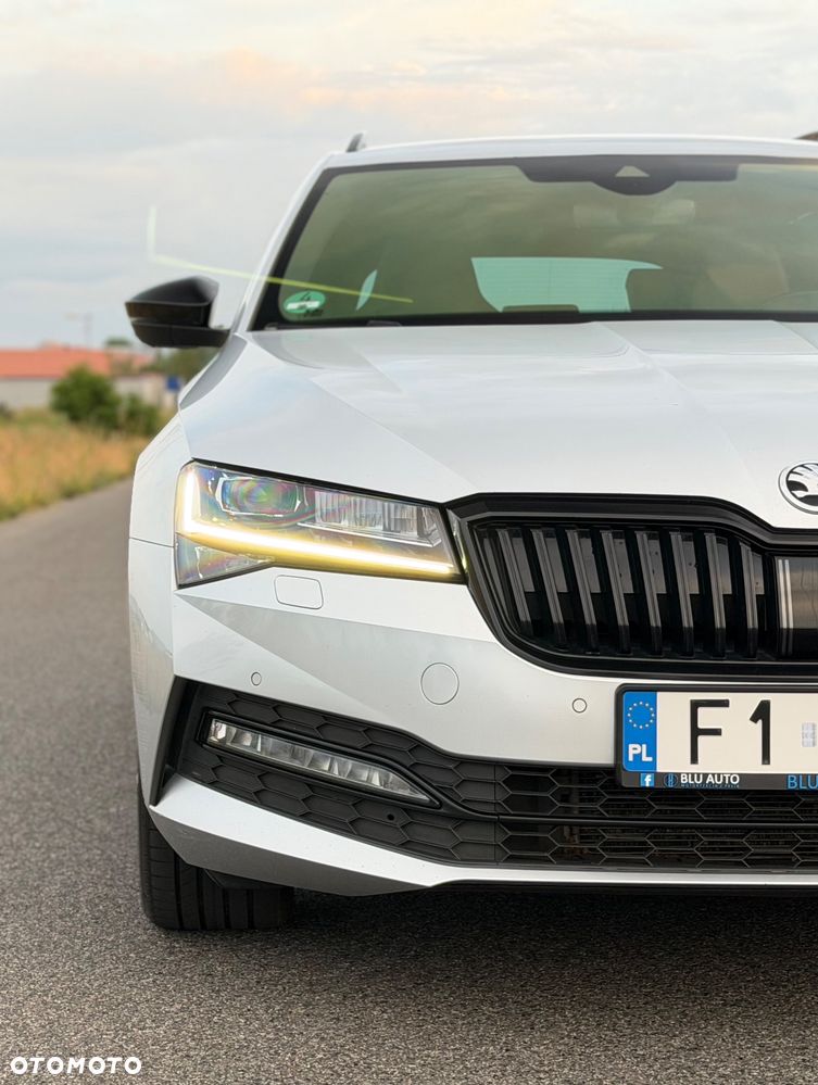 Skoda Superb 2.0 TDI SCR Sportline DSG - 26