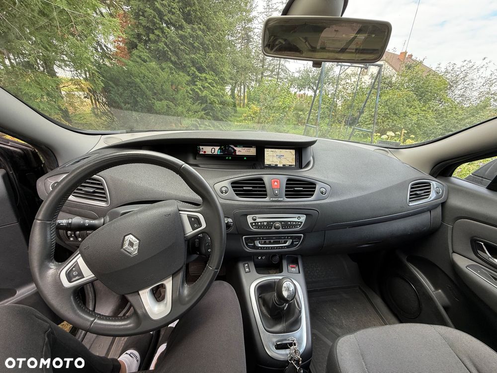 Renault Scenic - 6