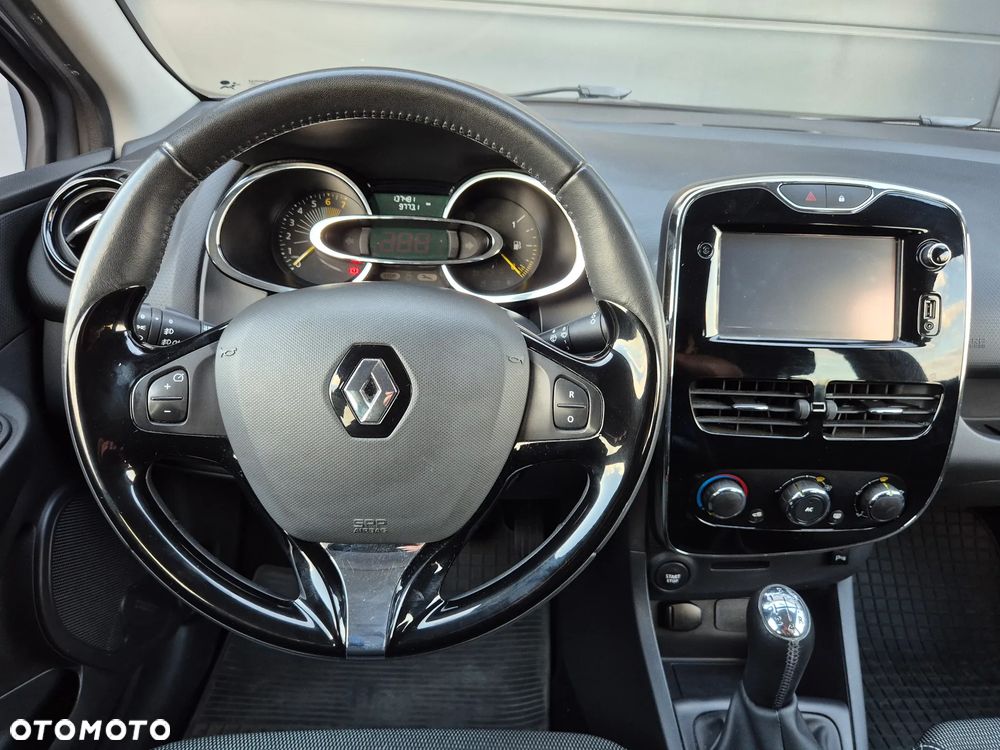 Renault Clio 1.2 16V Intens - 13