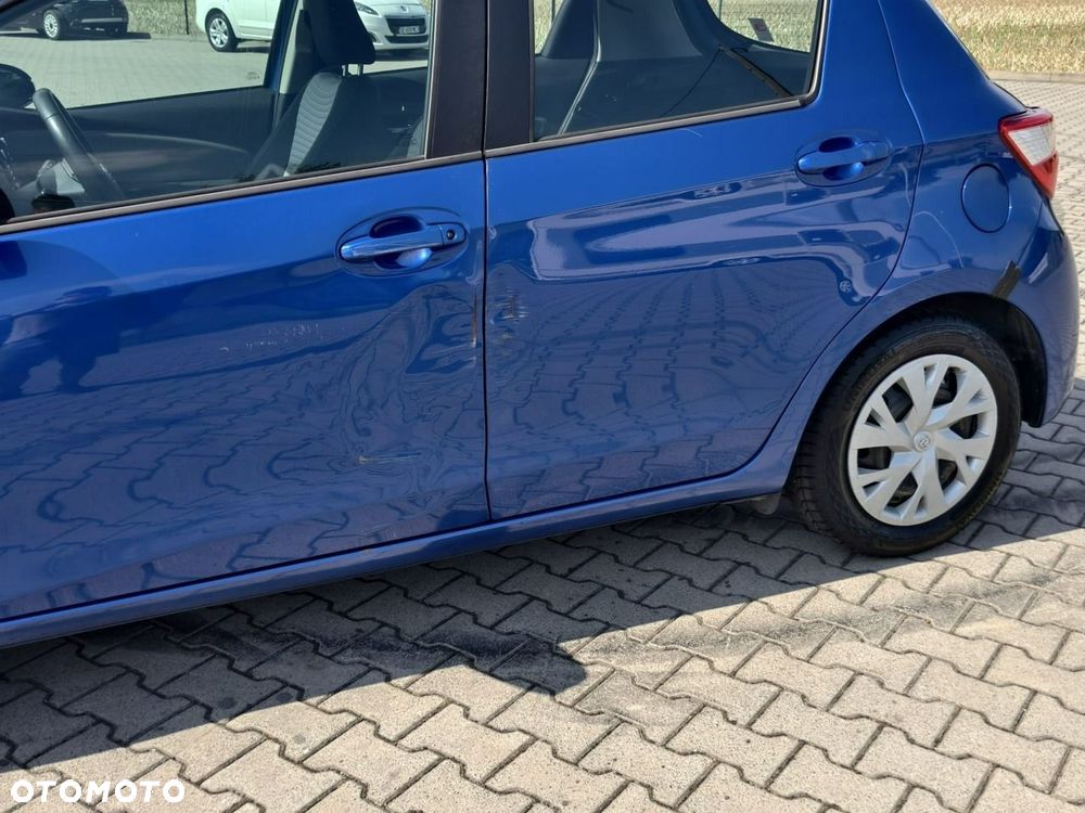 Toyota Yaris - 22