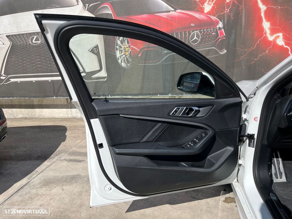 BMW 116 d Pack M Auto - 13