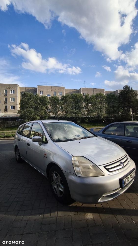 Honda Stream 1.7i ES - 3