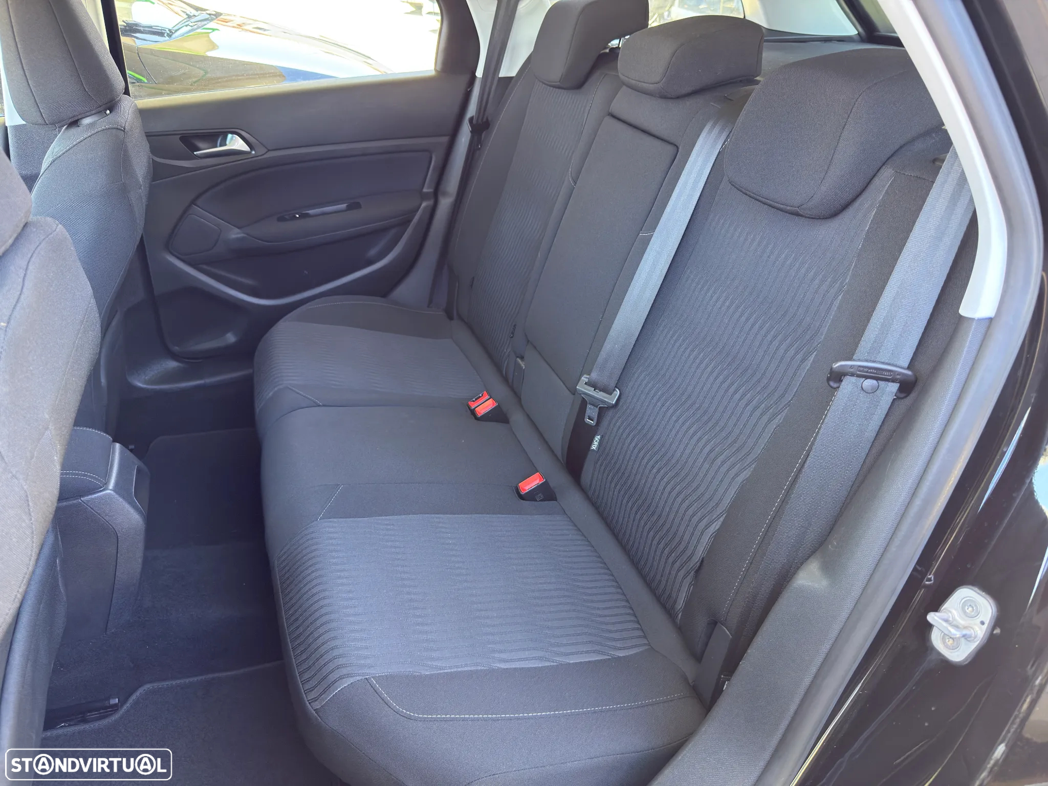 Peugeot 308 SW 1.6 BlueHDi Active - 16