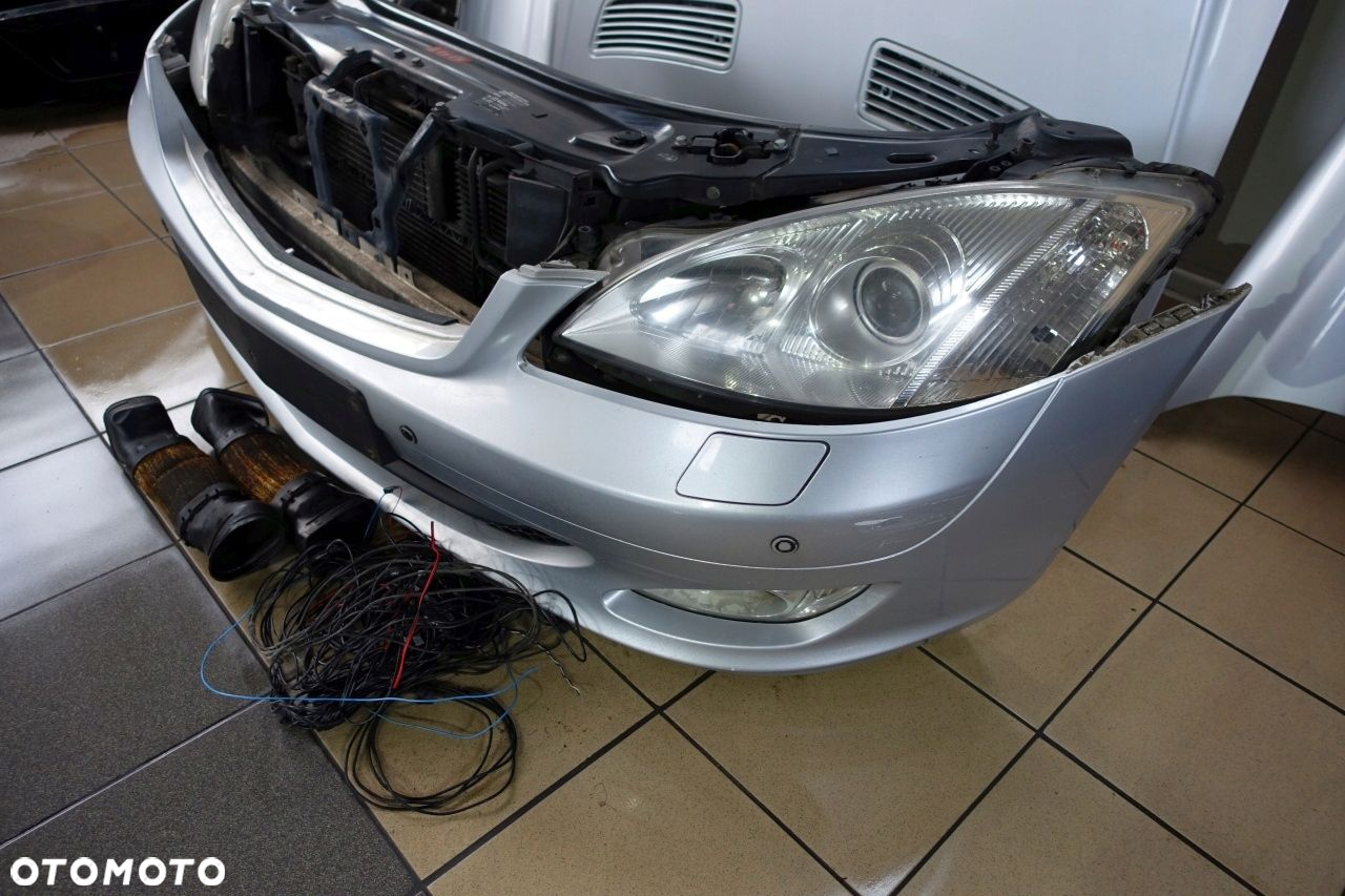 Mercedes w221 przód maska zderzak pas błotnik 3.2 CDI wzmocnienie belka 775 - 3