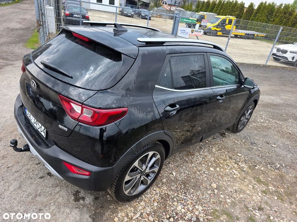 Kia Stonic 1.6 CRDi Platinum Edition - 9