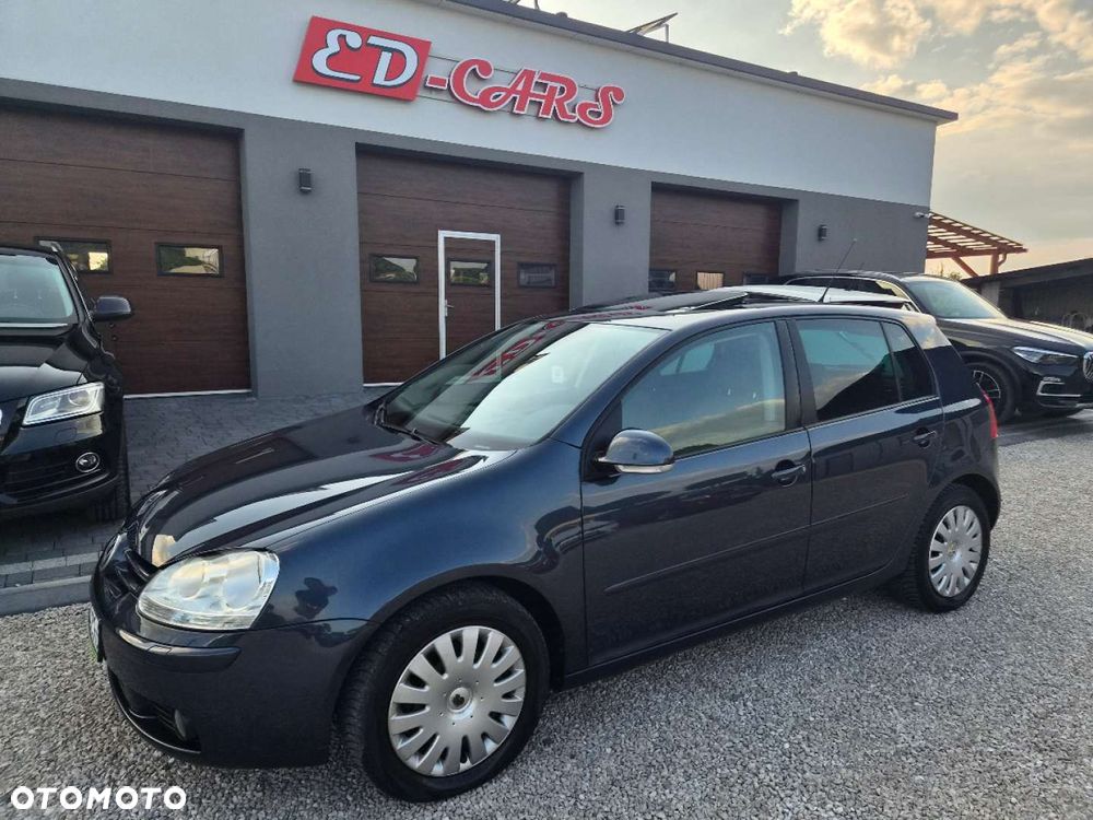 Volkswagen Golf - 4