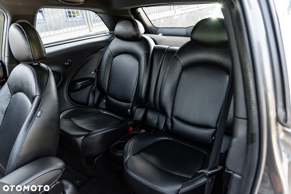 MINI Paceman Cooper SD All4 - 32