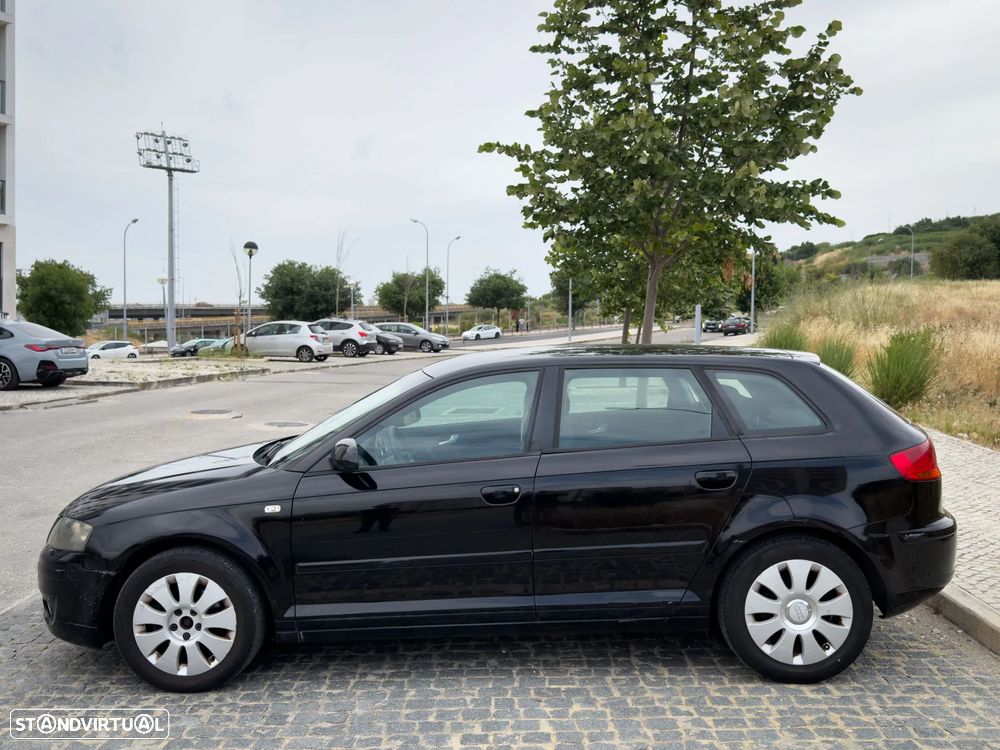 Audi A3 Sportback 2.0 TDi DSG - 5