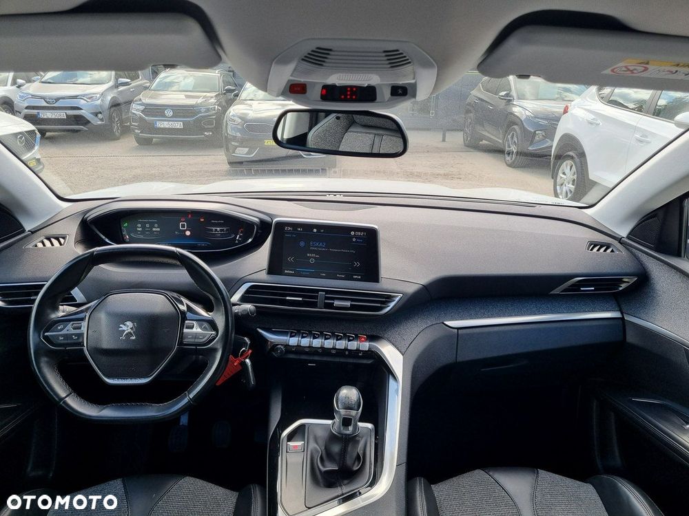 Peugeot 5008 1.5 BlueHDi Allure S&S - 15