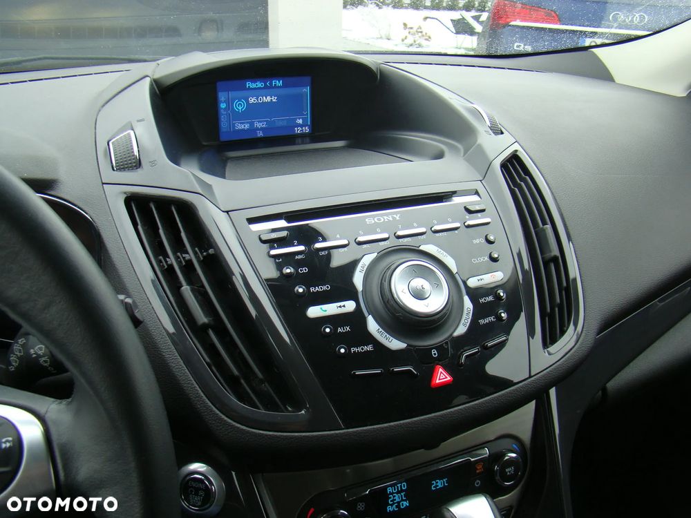 Ford Kuga 2.0 TDCi 4x4 Titanium - 33