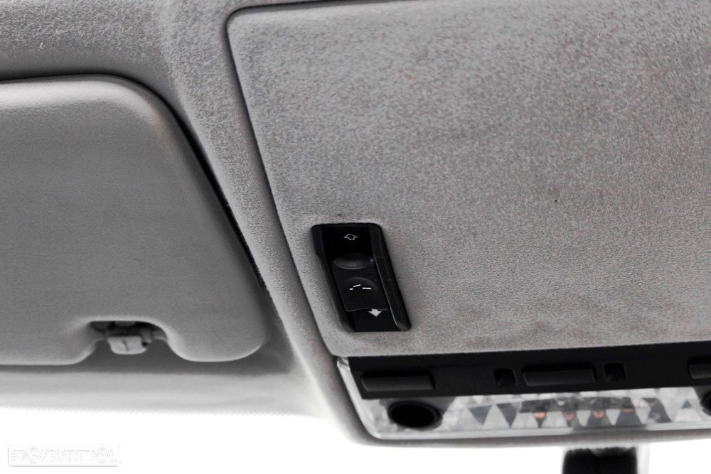 BMW 320 dA Sport - 28