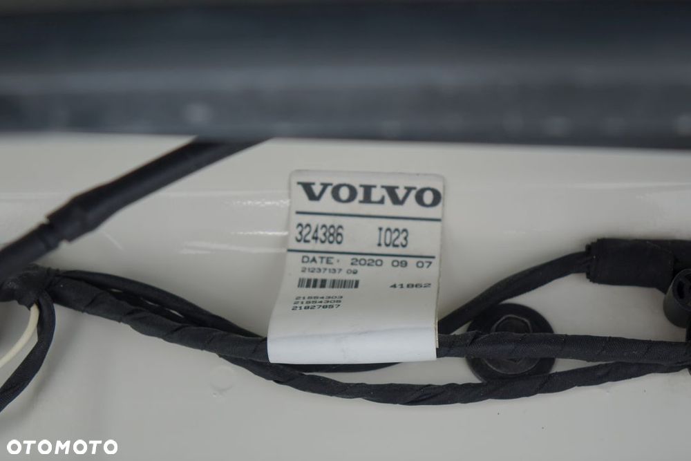 Volvo FH 500 GLOBETROTTER / EURO 6 / STANDARD / AUTOMAT / KLIMATYZACJA POSTOJOWA / LODÓWKA - 27