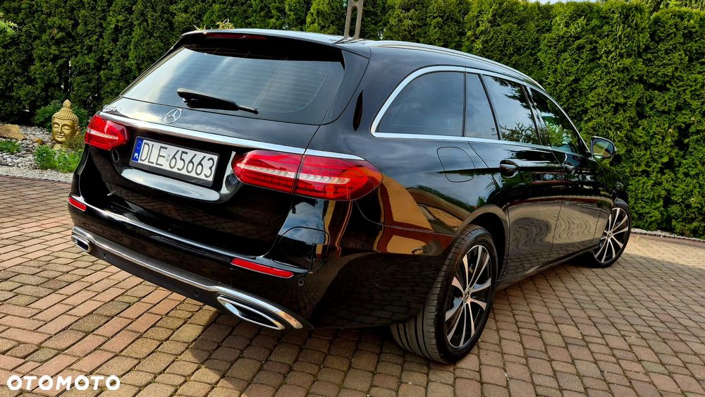 Mercedes-Benz Klasa E - 11
