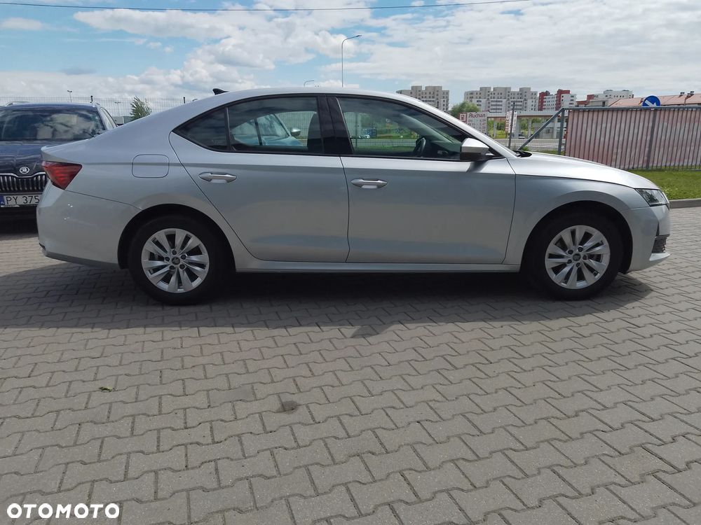 Skoda Octavia 1.5 TSI Essence - 4