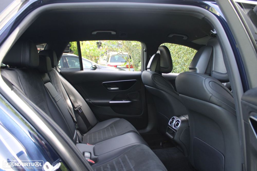 Mercedes-Benz C 300 e T 9G-TRONIC AMG Line - 31