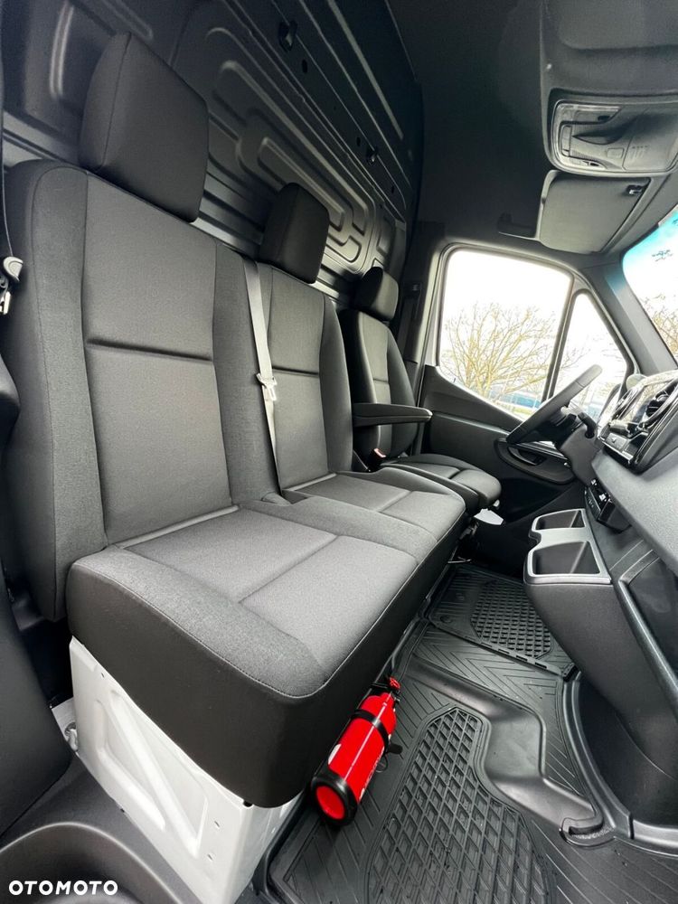 Mercedes-Benz Sprinter Sprinter - 11