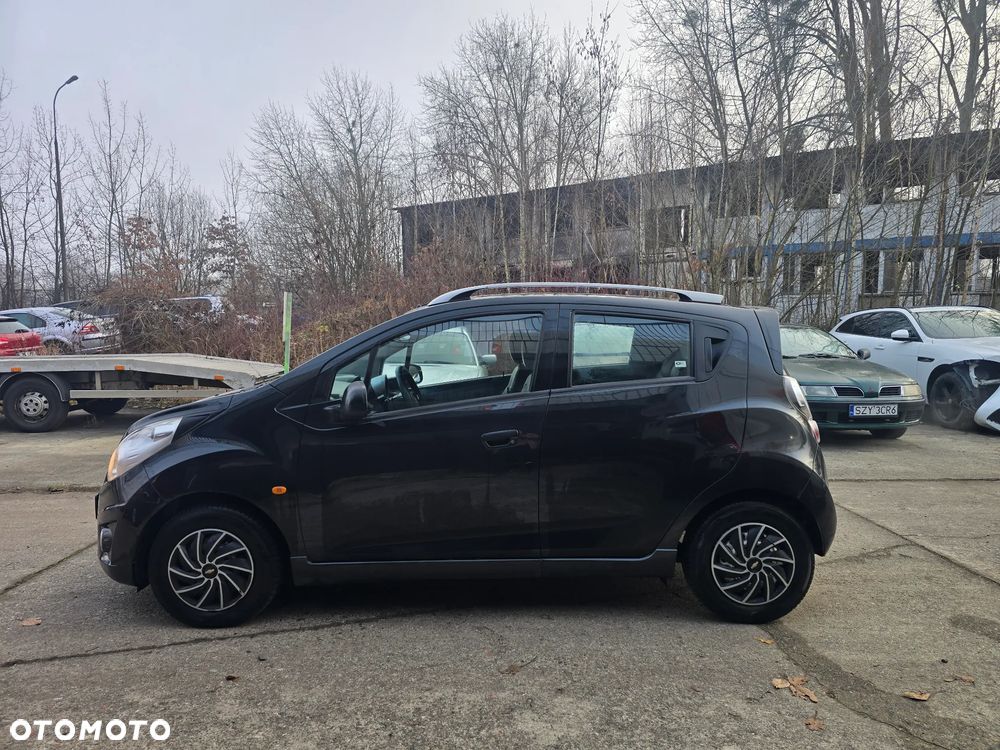 Chevrolet Spark 1.0 Base+ - 13