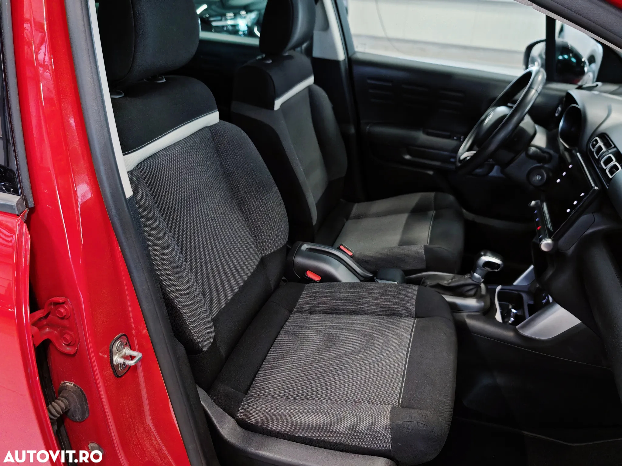 Citroën C3 AIRCROSS 1.2 PureTech S&S EAT6 Shine - 11