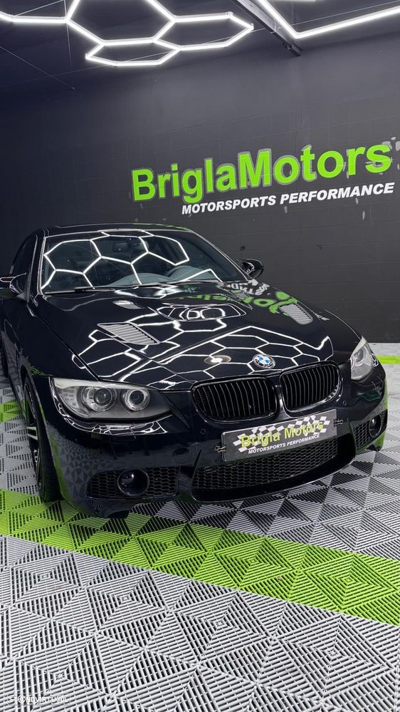 BMW 320 d Coupe Edição M - 30