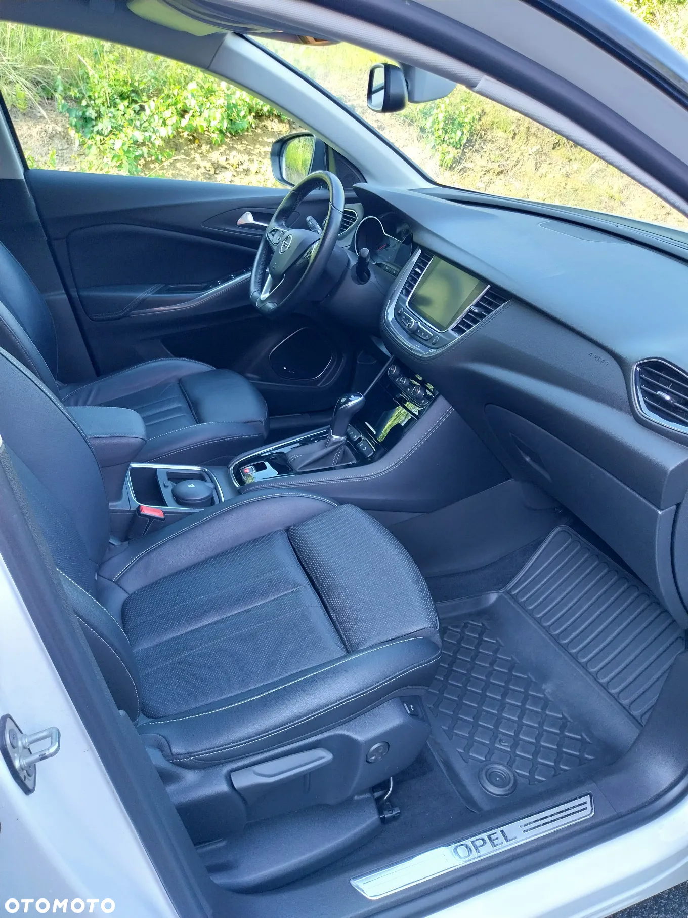 Opel Grandland X - 16