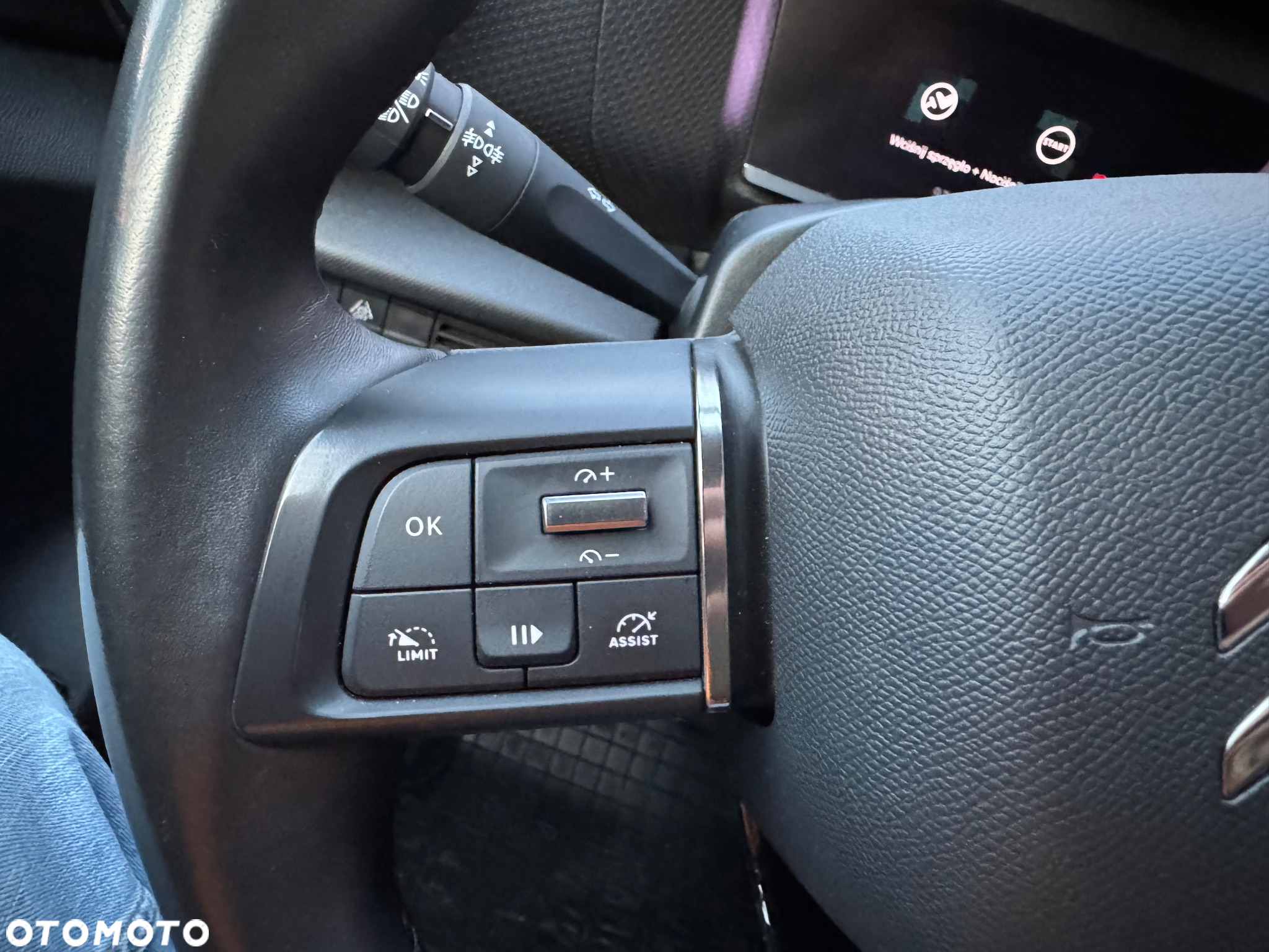 Citroën C4 1.5 BlueHDi Shine S&S - 27