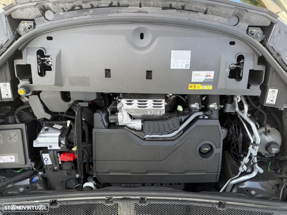 Peugeot 5008 1.2 Hybrid GT e-DCS6 - 11