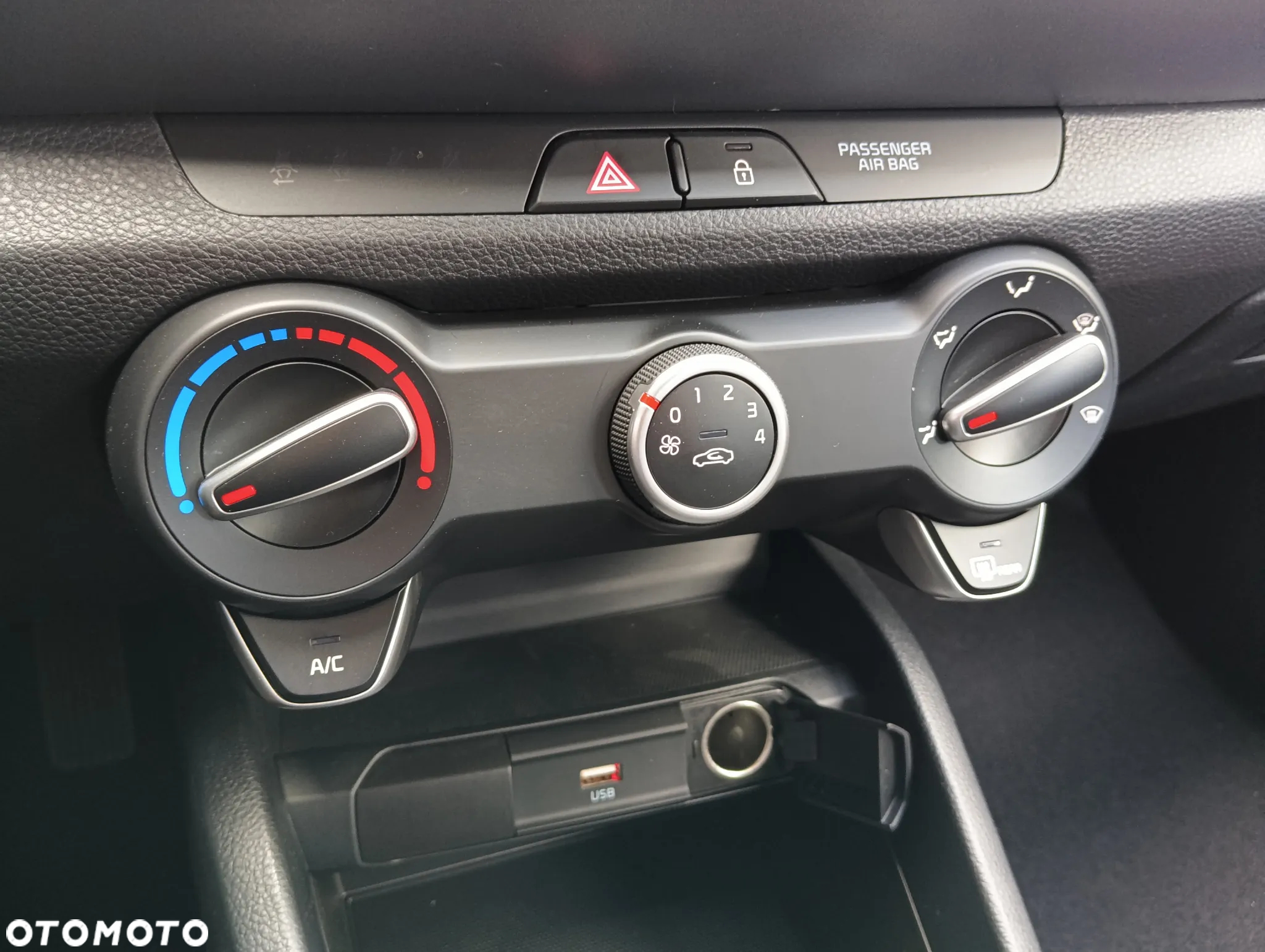 Kia Stonic 1.2 M - 21