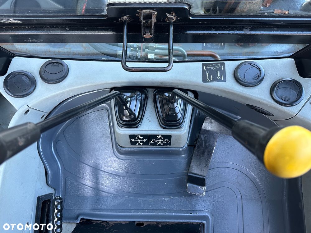 Terex Fermec 820 sx Cat JCB - 31