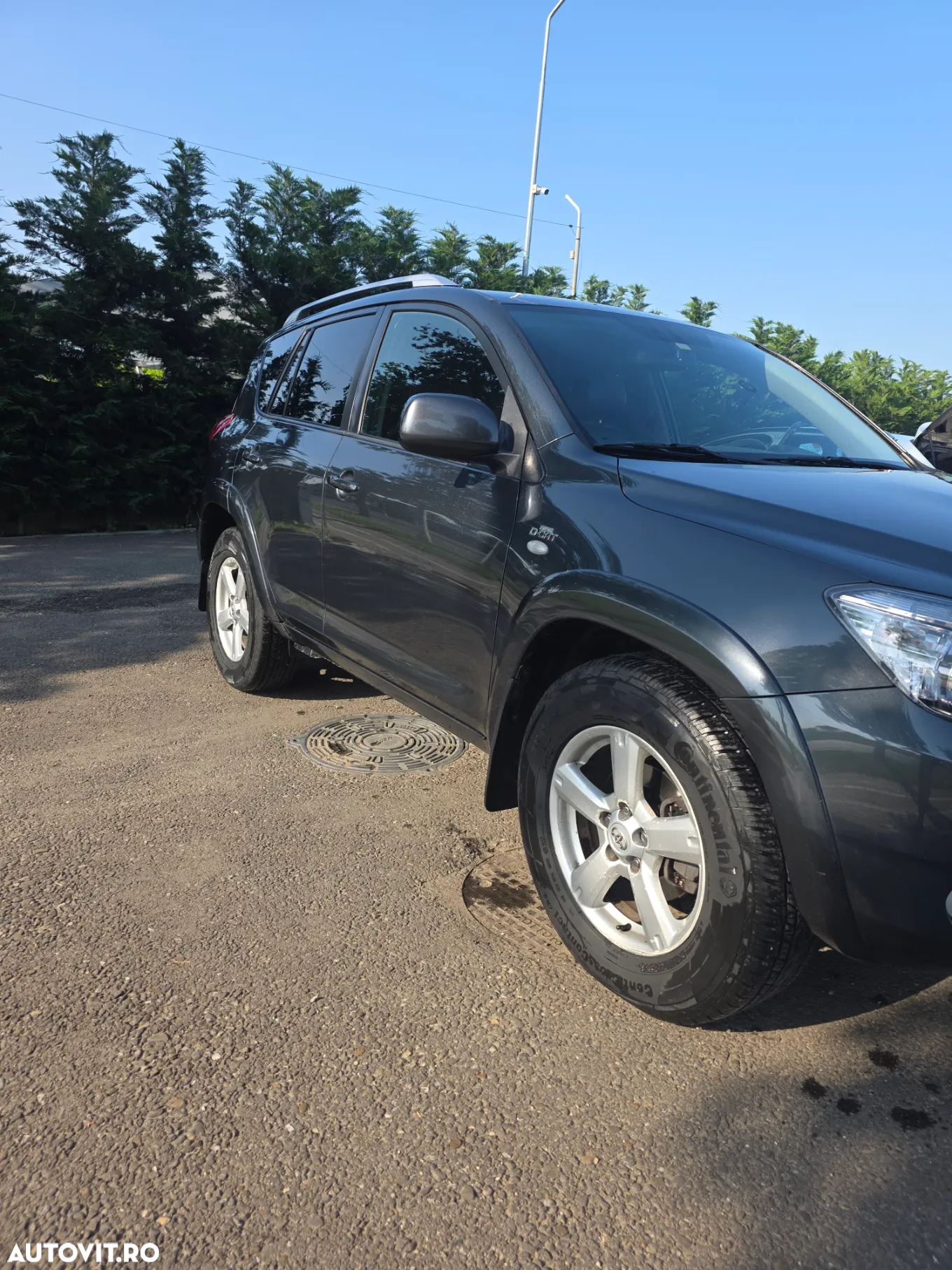 Toyota RAV4 - 3