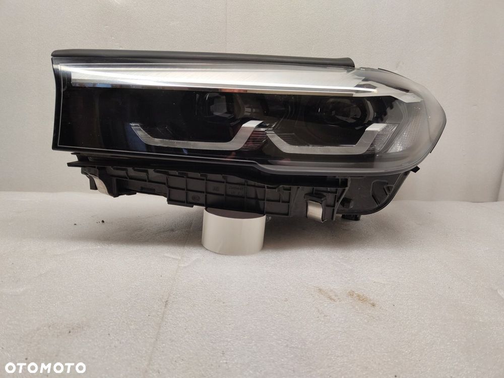 BMW 5 G30 LIFT FULL LED LAMPA LEWY PRZÓD 5A26FA3 - 1