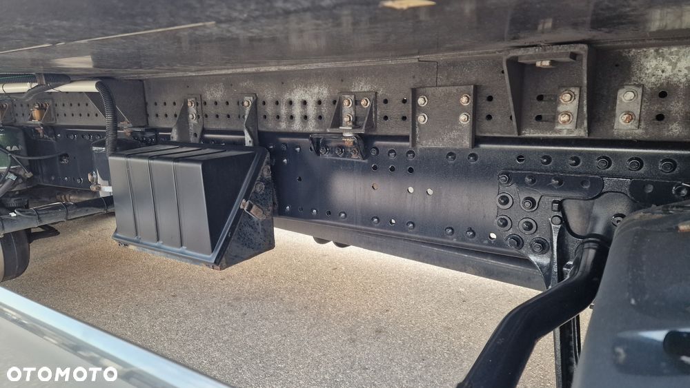 MAN TGX *26 420*26 460*CHŁODNIA*MROŹNIA*IZOTERMA*KONTENER*WINDA*PODPIĘCIE STACJONARNE*TGS*TGM*SCANIA*VOLVO*MERCEDES*AUTOMAT*SUPER STAN*18*12*ZAMIANA NA SUV-OSOBOWY**ZAMIENIE MOŻE BYĆ DROŻSZY - 8