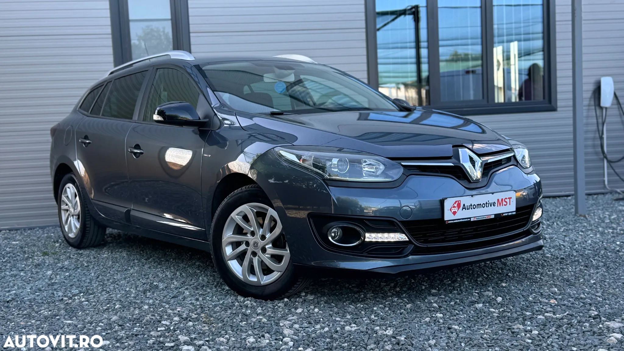Renault Megane dCi 110 FAP LIMITED - 1