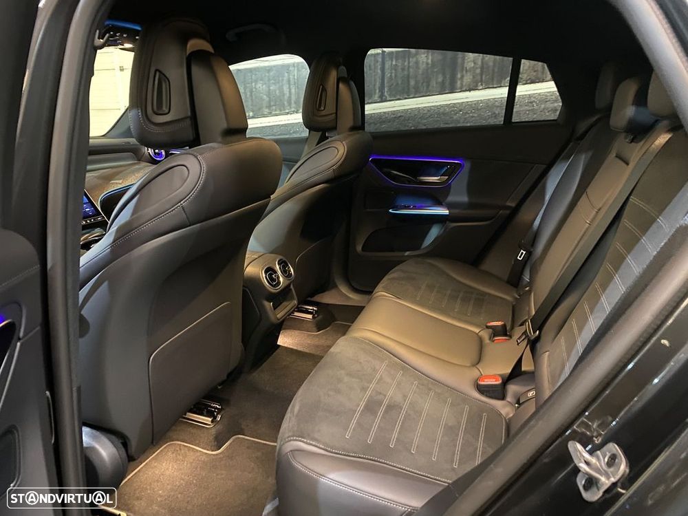 Mercedes-Benz GLC 300 de Coupe 4Matic - 14