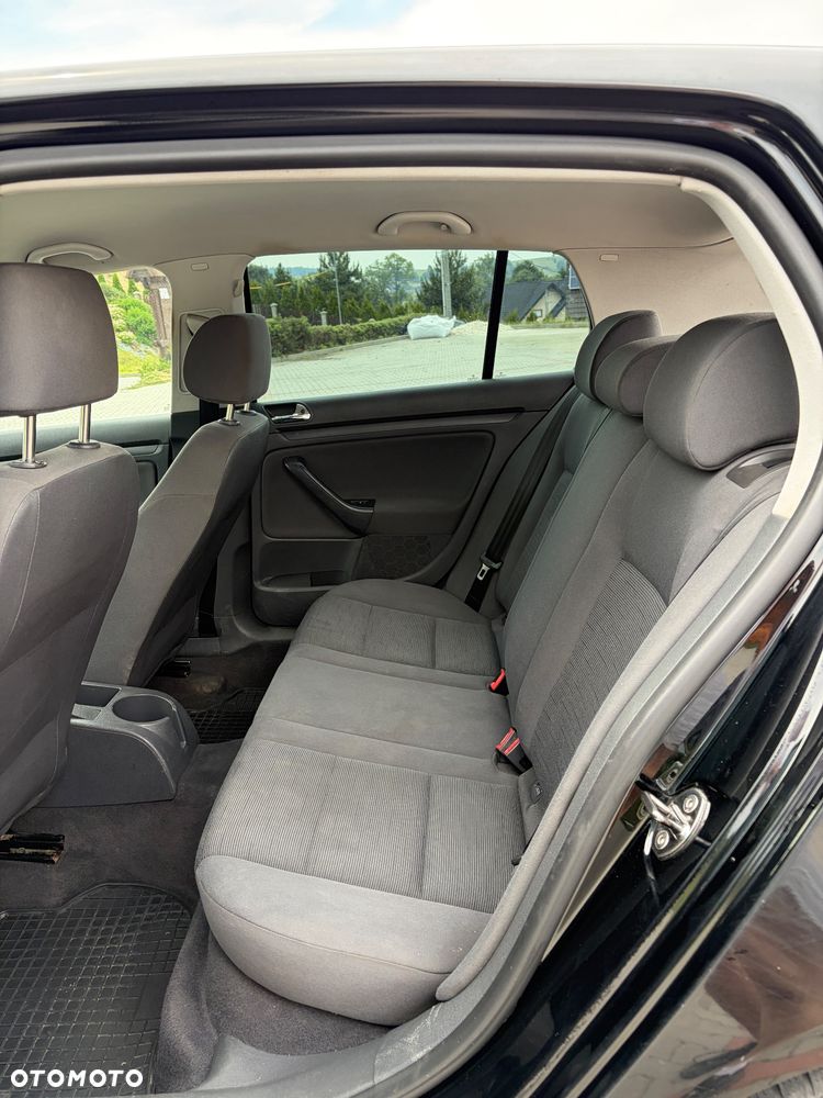 Volkswagen Golf 1.9 TDI Trendline - 8
