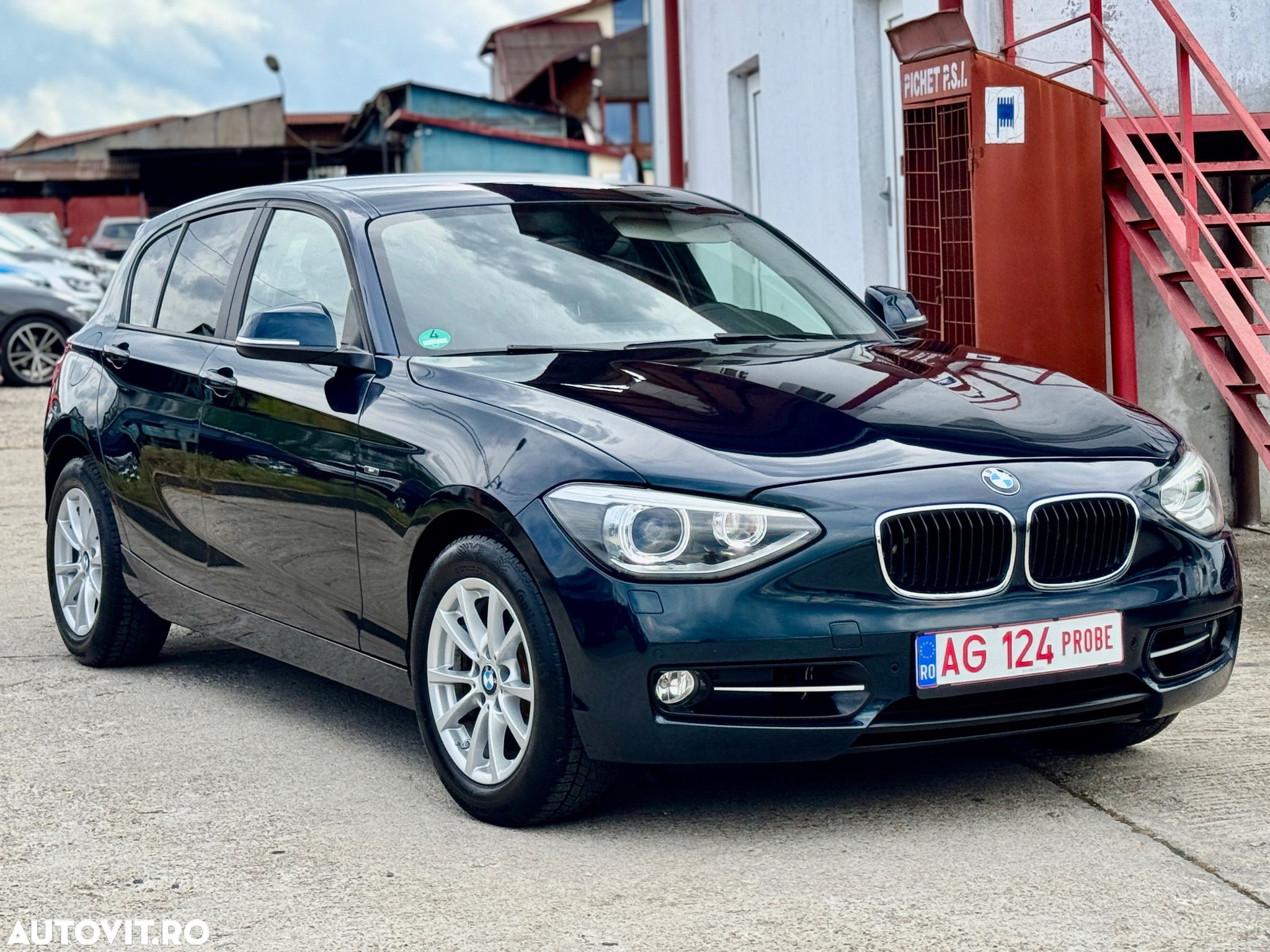 BMW Seria 1 120d Aut. Sport Line - 1