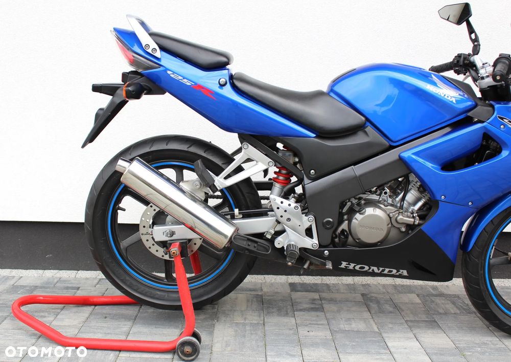Honda CBR - 9