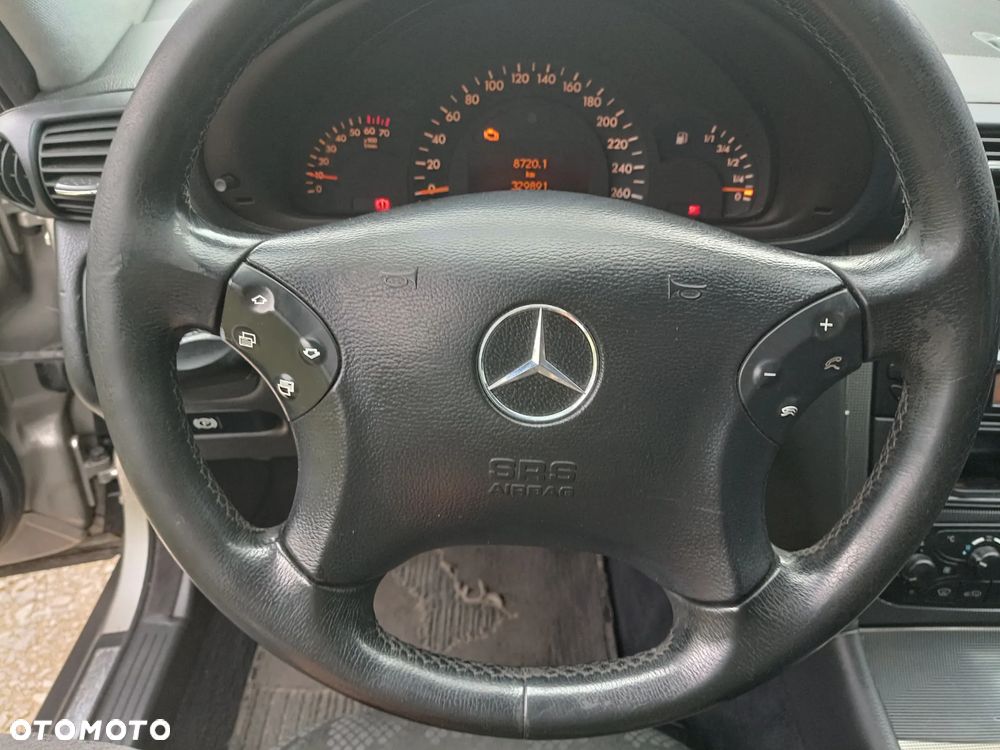 Mercedes-Benz Klasa C 200 T Kompr Avantgarde - 28