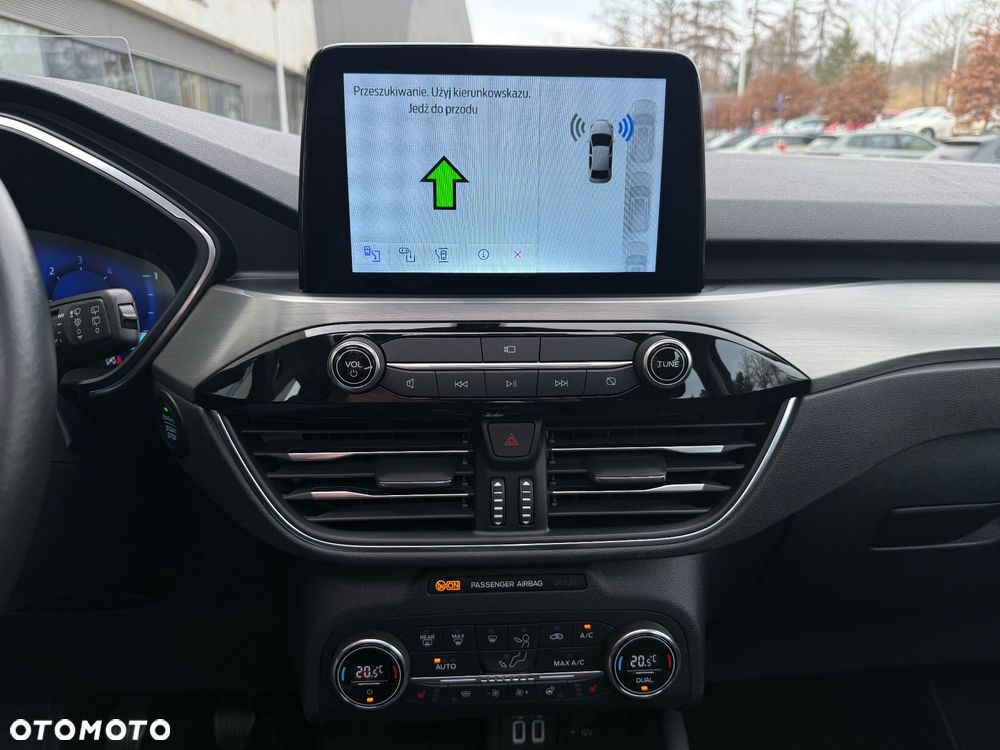 Ford Kuga 2.0 EcoBlue Hybrid TITANIUM X - 28