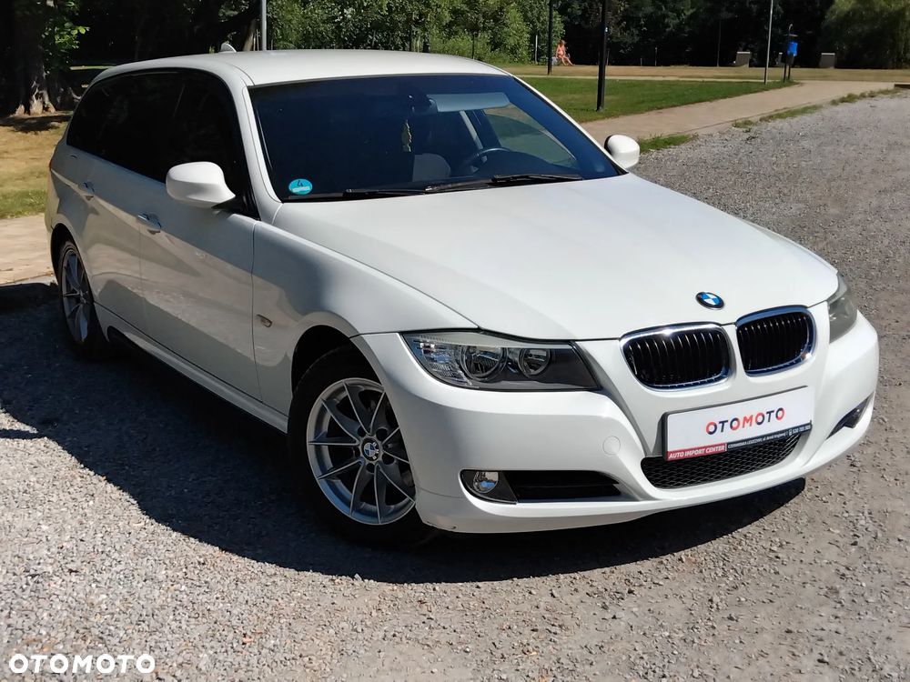 BMW Seria 3 320d - 27