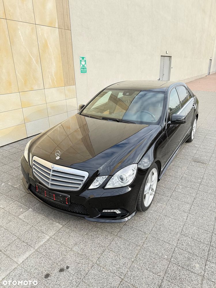 Mercedes-Benz Klasa E 350 4Matic Avantgarde Sport Edition AMG - 9