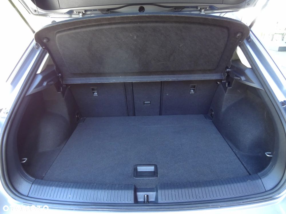 Volkswagen T-Roc 1.5 TSI Life - 13