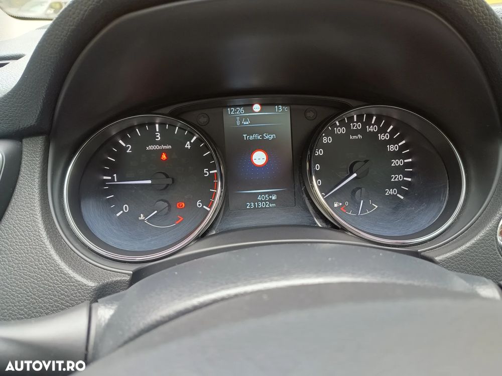 Nissan Qashqai 1.5 DCI TEKNA - 9