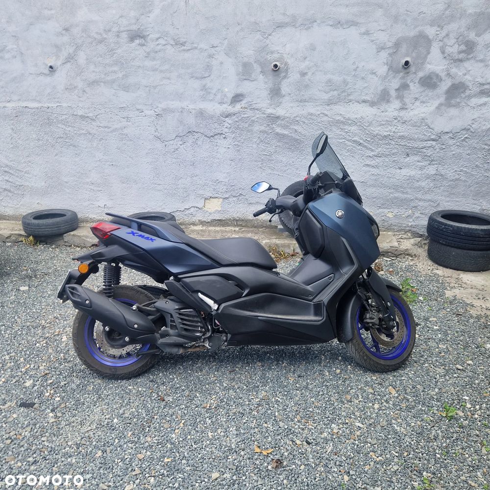 Yamaha X-max - 1