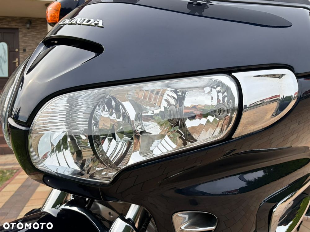 Honda GL - 15