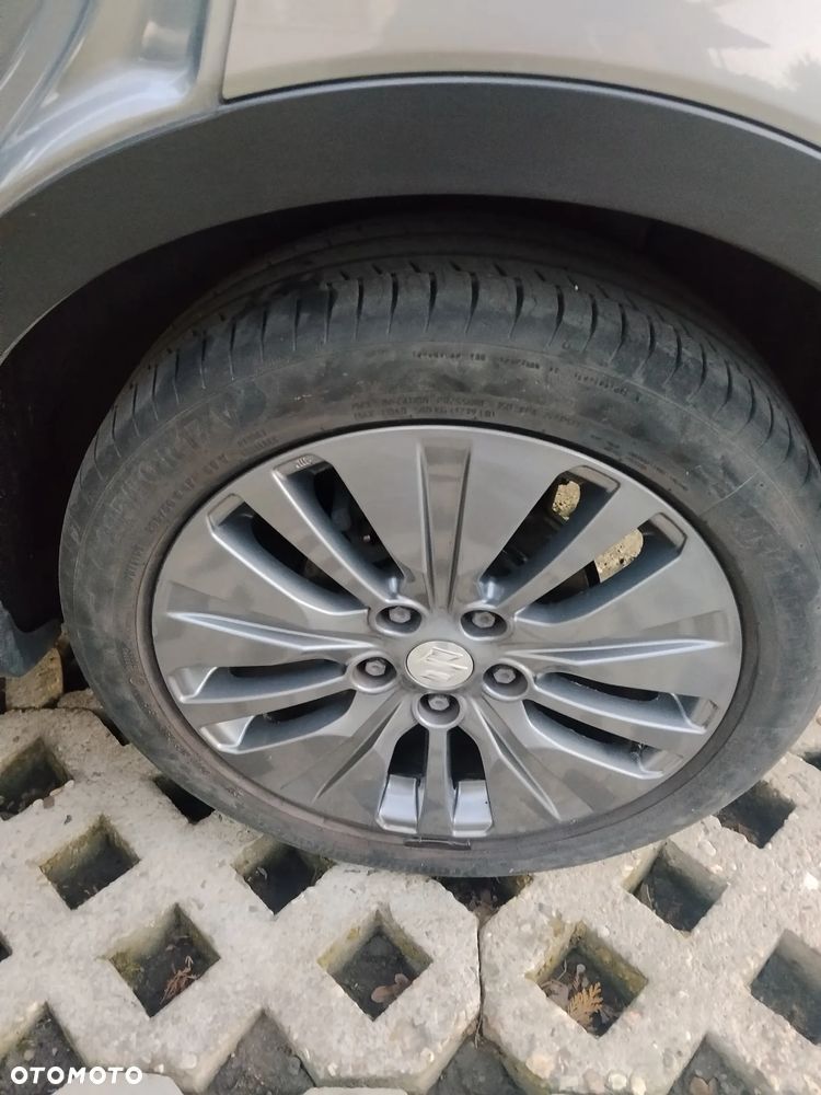 Suzuki SX4 1.6 Premium - 13