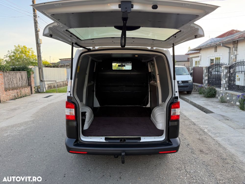 Volkswagen Transporter - 8