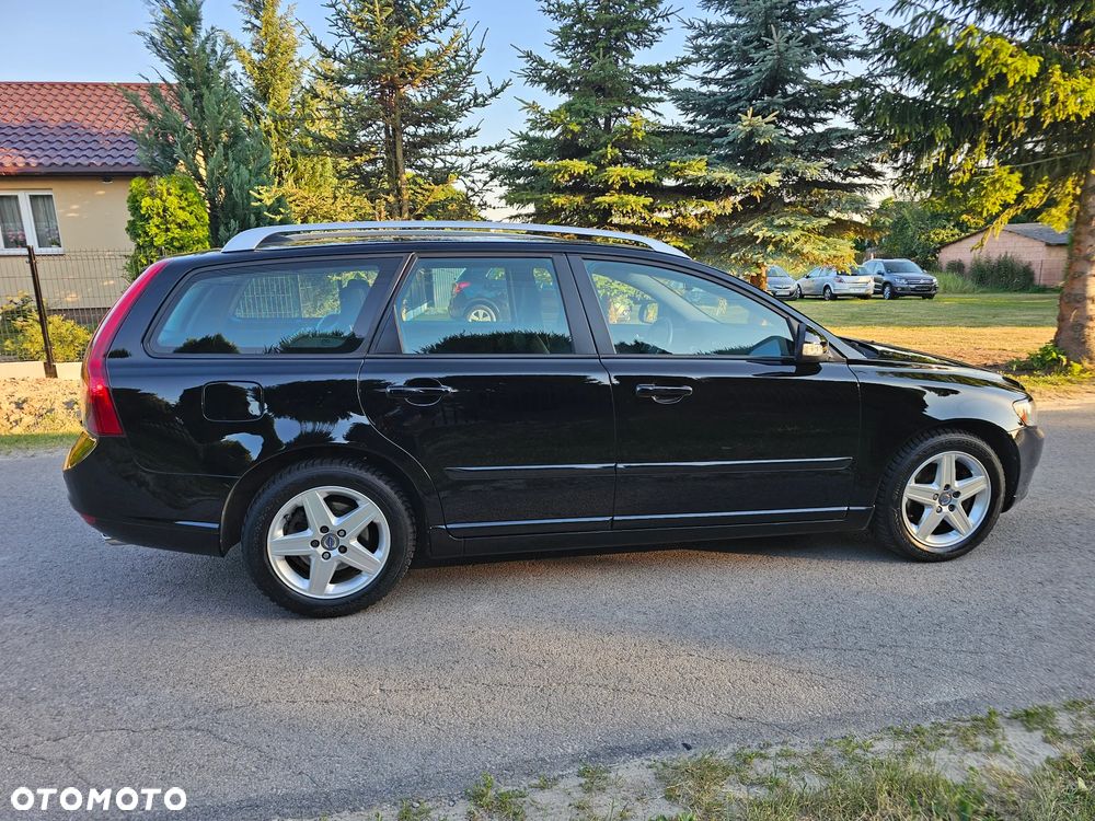 Volvo V50 DPF D3 Momentum - 33