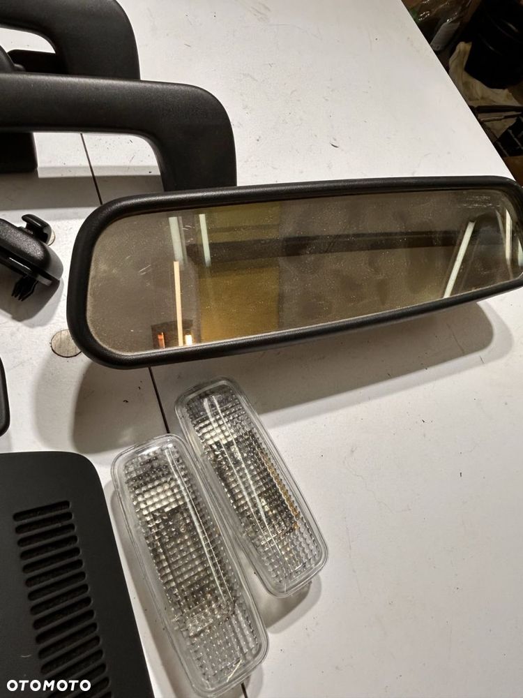 CZARNA PODSUFITKA SŁUPKI LAMPKI DASZKI AMBIENTE KOMBI SUFIT Audi A4 B6/B7 - 10